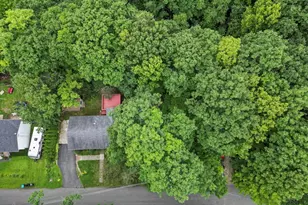 225 Brown St, Pittsfield, MA 01201 - Photo 8