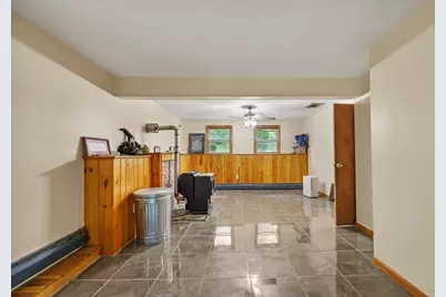 225 Brown St, Pittsfield, MA 01201 - Photo 28