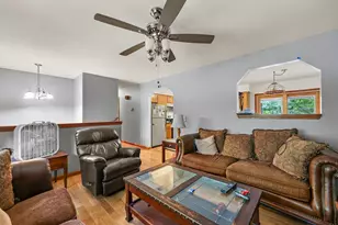 225 Brown St, Pittsfield, MA 01201 - Photo 12
