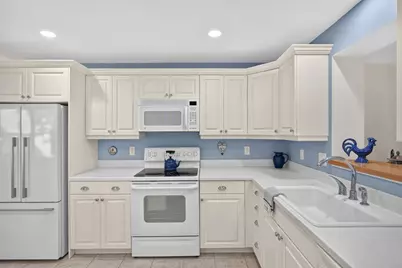 8 Latham Wood #8, Plymouth, MA 02360 - Photo 4