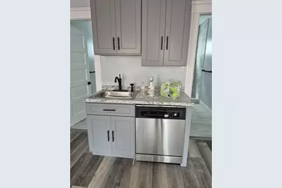 484 Park Ave, Worcester, MA 01610 - Photo 8