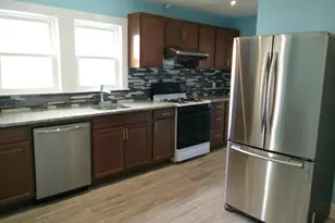126 Lake St, Arlington, MA 02474 - Photo 4
