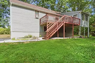 64 Marshall St, Holliston, MA 01746 - Photo 28