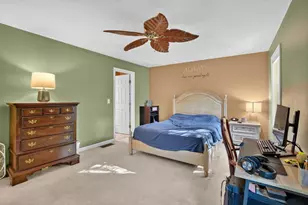 1 Tanglewood Park Dr, Haverhill, MA 01830 - Photo 18