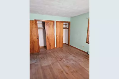 37 Academy St, Chicopee, MA 01013 - Photo 10