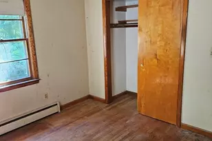 37 Academy St, Chicopee, MA 01013 - Photo 8