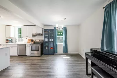 17 Temple St, Palmer, MA 01069 - Photo 18