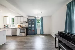 17 Temple St, Palmer, MA 01069 - Photo 18