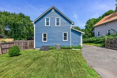 17 Temple St, Palmer, MA 01069 - Photo 6