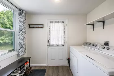 17 Temple St, Palmer, MA 01069 - Photo 12