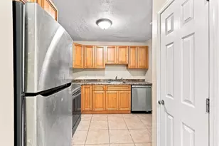 80 Stanton St, Worcester, MA 01605 - Photo 4