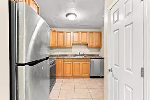 80 Stanton St, Worcester, MA 01605 - Photo 4
