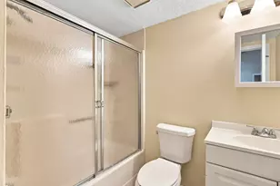 80 Stanton St, Worcester, MA 01605 - Photo 16