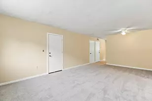 121 Bailey St, Worcester, MA 01602 - Photo 6