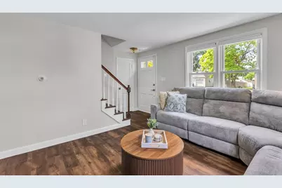 31 Thompson St, East Longmeadow, MA 01028 - Photo 14
