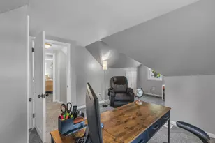 31 Thompson St, East Longmeadow, MA 01028 - Photo 24