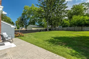 31 Thompson St, East Longmeadow, MA 01028 - Photo 32