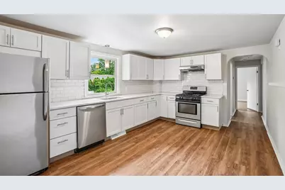 9 Atlantic Ave, North Providence, RI 02904 - Photo 2