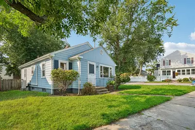 274 Whitford Ave, Providence, RI 02908 - Photo 20