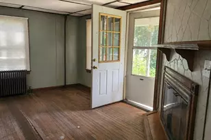 23 Walnut St, Pittsfield, MA 01201 - Photo 2