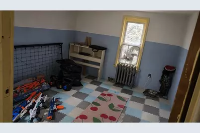 23 Walnut St, Pittsfield, MA 01201 - Photo 8