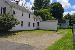 23 Walnut St, Pittsfield, MA 01201 - Photo 1
