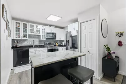170 E Hadley #23, Amherst, MA 01002 - Photo 6