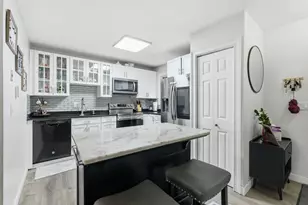 170 E Hadley, Amherst, MA 01002 - Photo 6