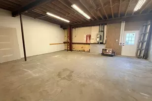 246 Montcalm St, Chicopee, MA 01020 - Photo 24