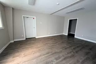 246 Montcalm St, Chicopee, MA 01020 - Photo 14
