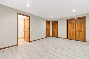 198 Elm St, Marlborough, MA 01752 - Photo 16