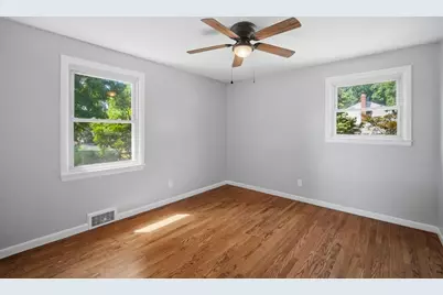 218 Maple St, East Longmeadow, MA 01028 - Photo 22