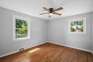 218 Maple St, East Longmeadow, MA 01028 - Photo 22