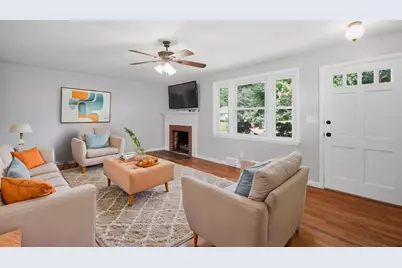 218 Maple St, East Longmeadow, MA 01028 - Photo 10