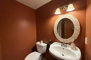 40 Danforth Ct, Haverhill, MA 01832 - Photo 10