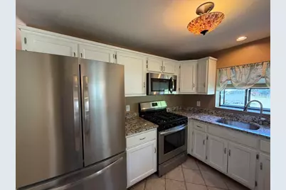 40 Danforth Ct #40, Haverhill, MA 01832 - Photo 4