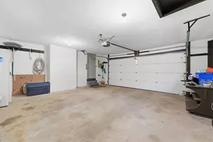 193 Meadow St, Agawam, MA 01001 - Photo 36