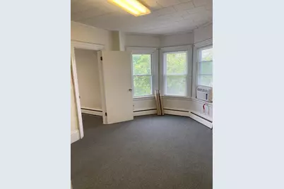 17 Avery, Needham, MA 02494 - Photo 2