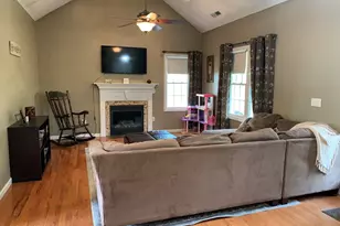 31 Servant Way, Southbridge, MA 01550 - Photo 4
