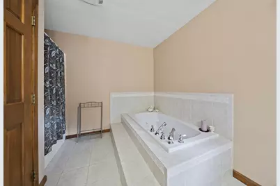 49 Lantern Ln, Pembroke, MA 02359 - Photo 20