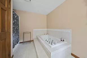 49 Lantern Ln, Pembroke, MA 02359 - Photo 20