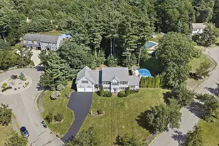 49 Lantern Ln, Pembroke, MA 02359 - Photo 2