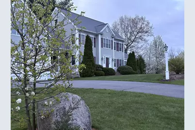 49 Lantern Ln, Pembroke, MA 02359 - Photo 2
