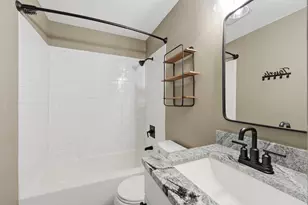 17 Thayer Pond Dr, Oxford, MA 01537 - Photo 6