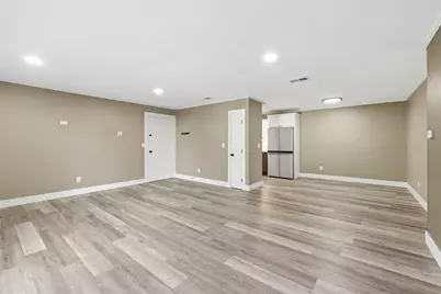 17 Thayer Pond Dr. #17-5, Oxford, MA 01537 - Photo 4