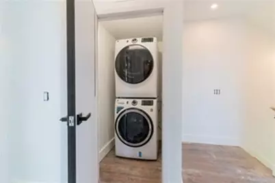 29 Woodford Street #2, Boston, MA 02125 - Photo 4