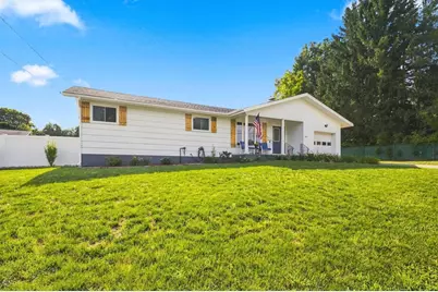 169 Raven, Lowell, MA 01852 - Photo 2