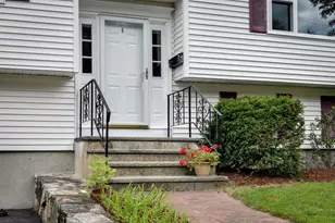6 Salvi Dr, Framingham, MA 01701 - Photo 2