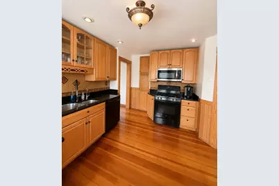 37 Euclid #2, Quincy, MA 02169 - Photo 2