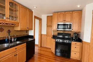 37 Euclid, Quincy, MA 02169 - Photo 2